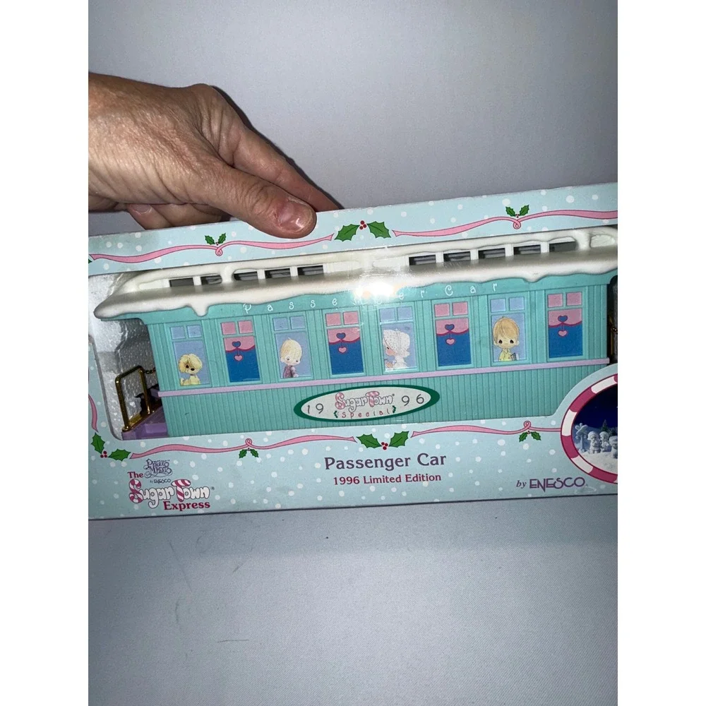 Precious Moments Sugar Town Express Passenger Car 1996 Limited Edition Enesco
